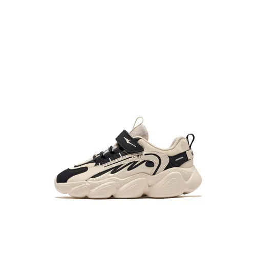 ERKE KIDS Soufflé Slip-resistant Амортизация Устойчивость к истиранию Низкий топ KIDS Lifestyle Shoes