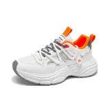 Белый и оранжевый