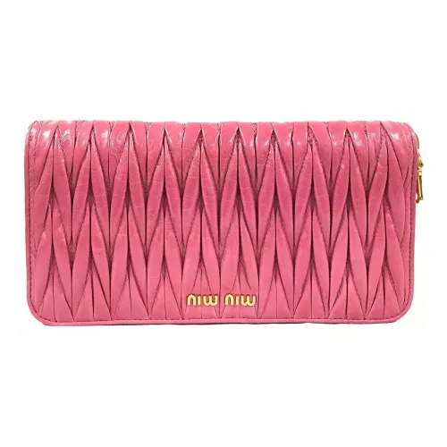 MIU MIU Женские кошельки