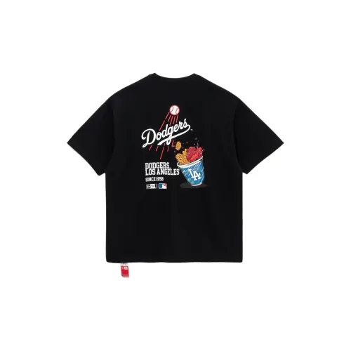 New Era Мужские Черные T-рубашки