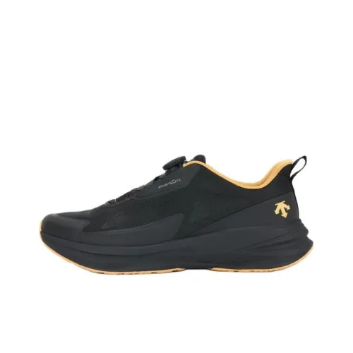 DESCENTE Беговые кроссовки Low Top Черные Мужские