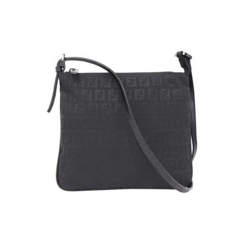 FENDI Сумки через плечо Унисекс