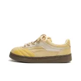 Светло-желтый