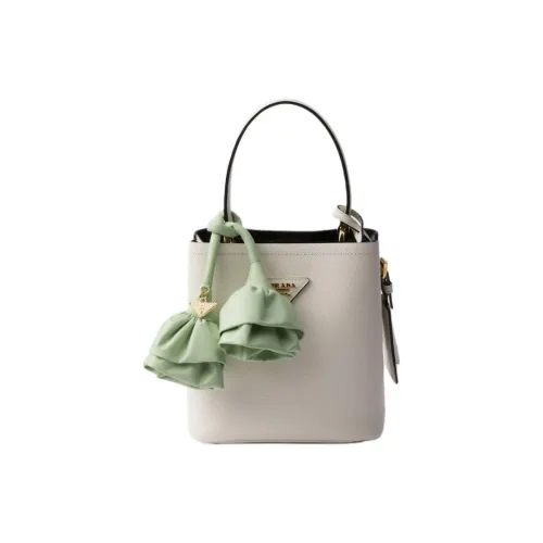 PRADA Panier Телячья кожа Сумка через плечо Сумка Мини Женская Белая и Светло-зеленая