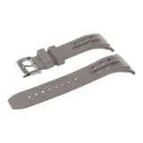 Серый с серебряной булавкой.