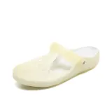 Бежевый