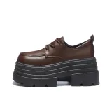 Коричневый