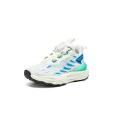 Светло-голубой