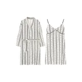 Чёрный, белый, полосы, цветочный.