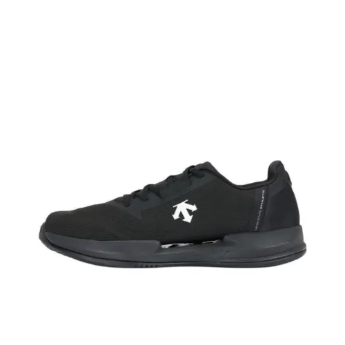 DESCENTE Тренировочные кроссовки Low Top Черные Мужские