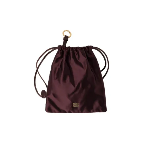 MIU MIU Сатиновый клатч женский цвет бриарвуд