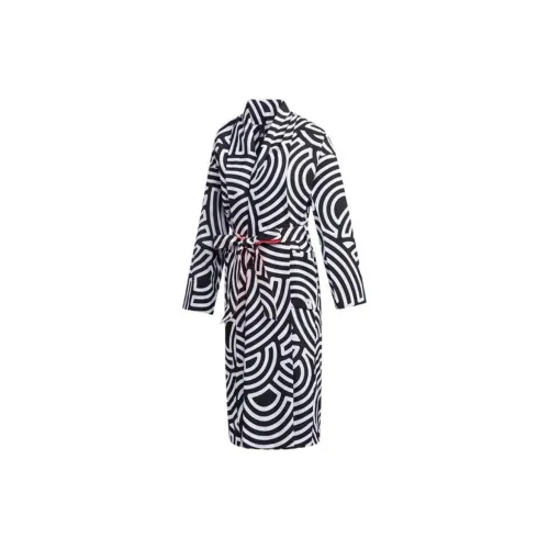 Adidas SportAEROREADY Планета Baju Perempuan Батники Женские Черный Белый