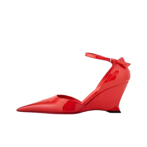 Ferragamo Высокие каблуки Женские