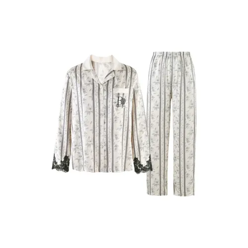 MY BODY Пижамный комплект женский абрикосовый с серым цветочным узором