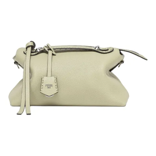 FENDI By The Way Series Телячья кожа Одно плечо Сумка Средний Женский Серый Зеленый