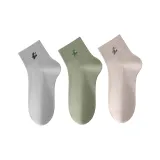 Светло-серый + Весенний ростковый зеленый + Бежево-серый