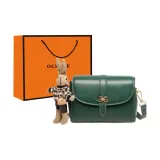 Темно-зеленый