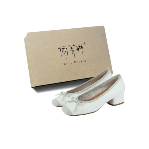 Kacey Devlin Повседневная обувь Женская