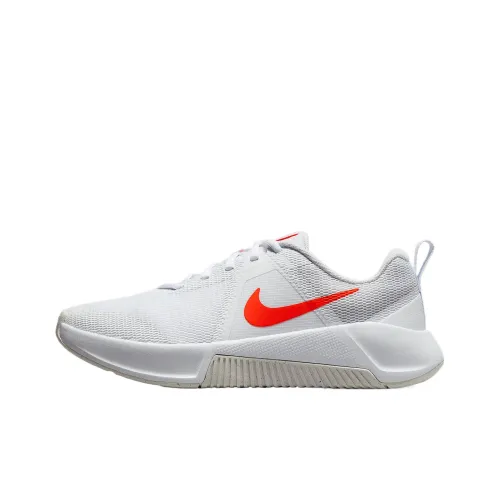 Nike MC Trainer 3 Low Беговые кроссовки Топ Женские Белые Красные