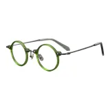 Прозрачный зеленый