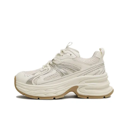 TATA Низкие кеды с широким носком Женские