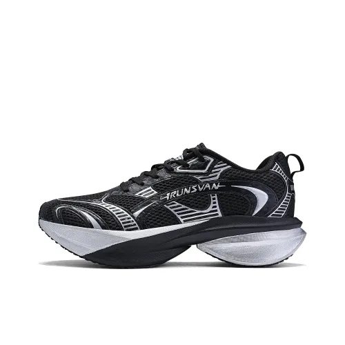 IRUNSVAN Низкий топ беговые кроссовки унисекс готический серебряный