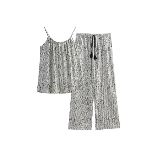 Same Language Пижамный комплект Женские Снег