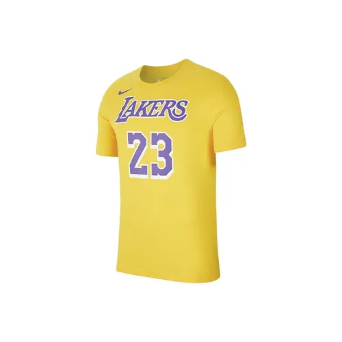 Мужские футболки Nike