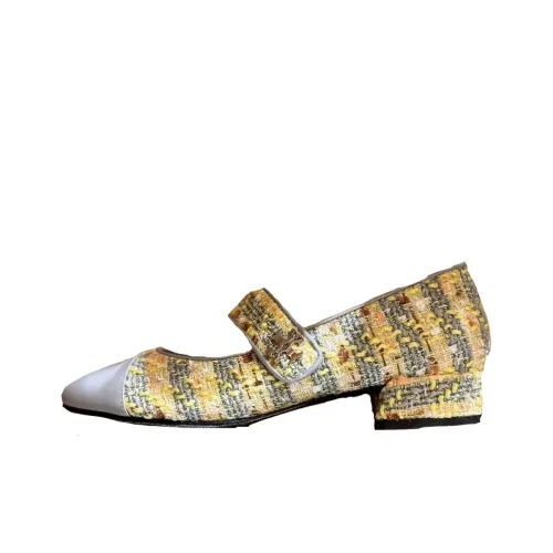 TORY BURCH Плоская подошва Туфли Мэри Джейн Женские Желтые Многоцветные