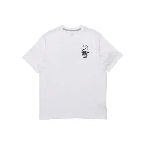 Мужские футболки Nike