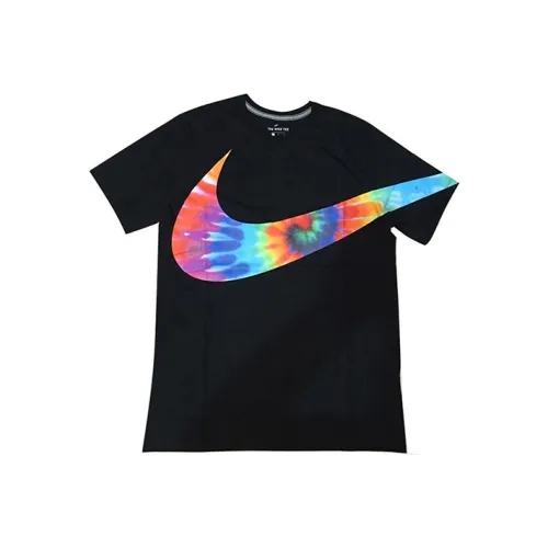 Мужские футболки Nike