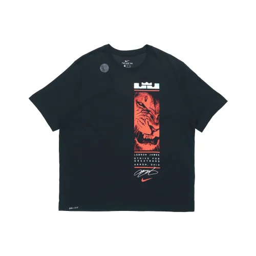 Мужские футболки Nike