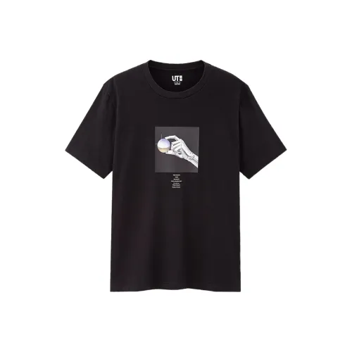 UNIQLO Прямой крой T-рубашка унисекс черного цвета