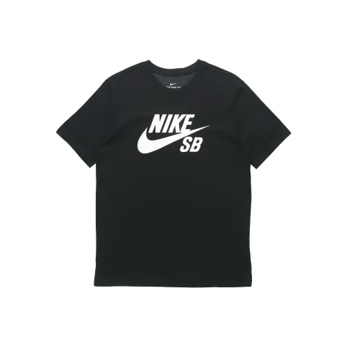 Мужские футболки Nike