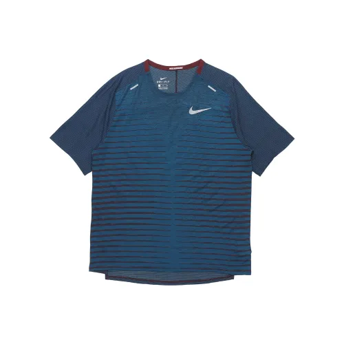 Nike T-Shirt Мужской Night Коричневый Красный Джет Зеленый Черный