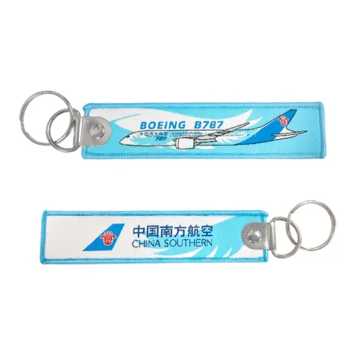 ZHONGGUONANFANGHANGKONG B787 Ткань Этикетка Рюкзак Car Креативный Брелок Подвески на тему аниме