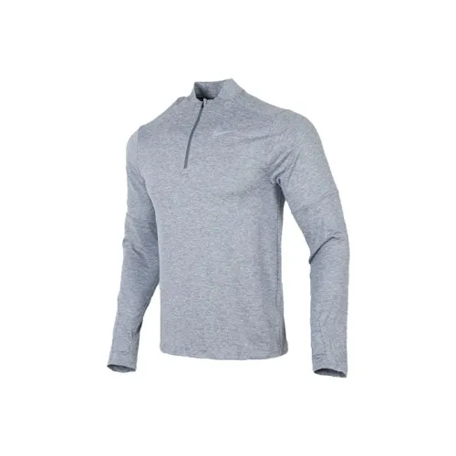 Nike Светло-серые Мужские T-рубашки