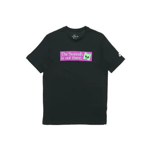 Мужские футболки Nike