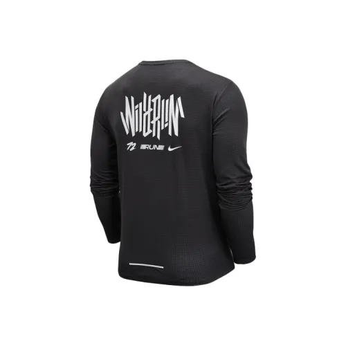Nike Мужские черные футболки