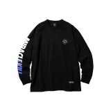 Чёрная подошва, синий цвет.