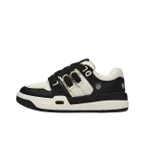 043 White/All Black