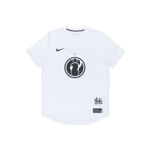 Nike Белые Мужские Футболки