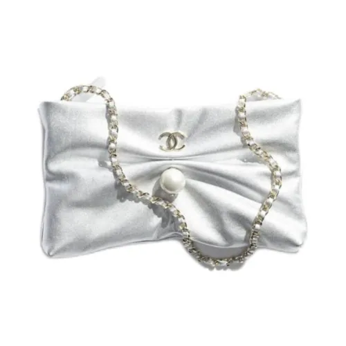 CHANEL Lambskin Clutch Shoulder Bag Women's Silver CHANEL Клатч Сумка через плечо Женская Серебряный