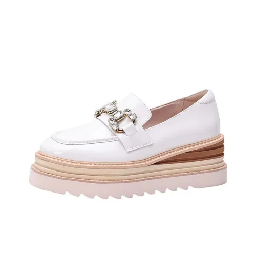 QUICHESHOES Высокие каблуки Женские