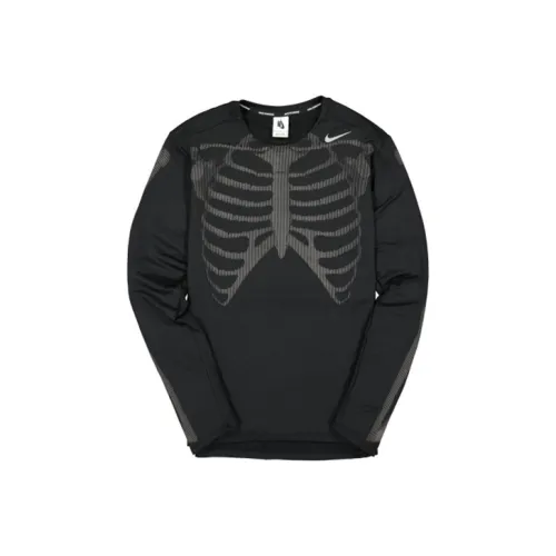 Мужские футболки Nike