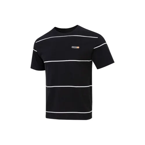 Nike Мужские черные футболки