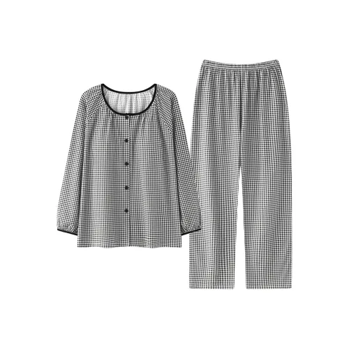 Пижамный комплект Cotton Gene женский черный и белый в клетку