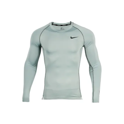 Nike Зеленые Мужские Футболки