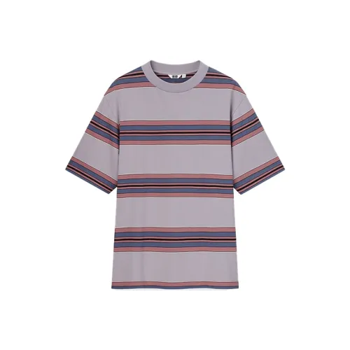 UNIQLO T-рубашка мужская светло-фиолетовая