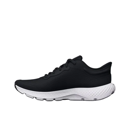 Under Armour Charged Escape 4 Детская беговая обувь Низкий топ Черный/Белый Школьный возраст